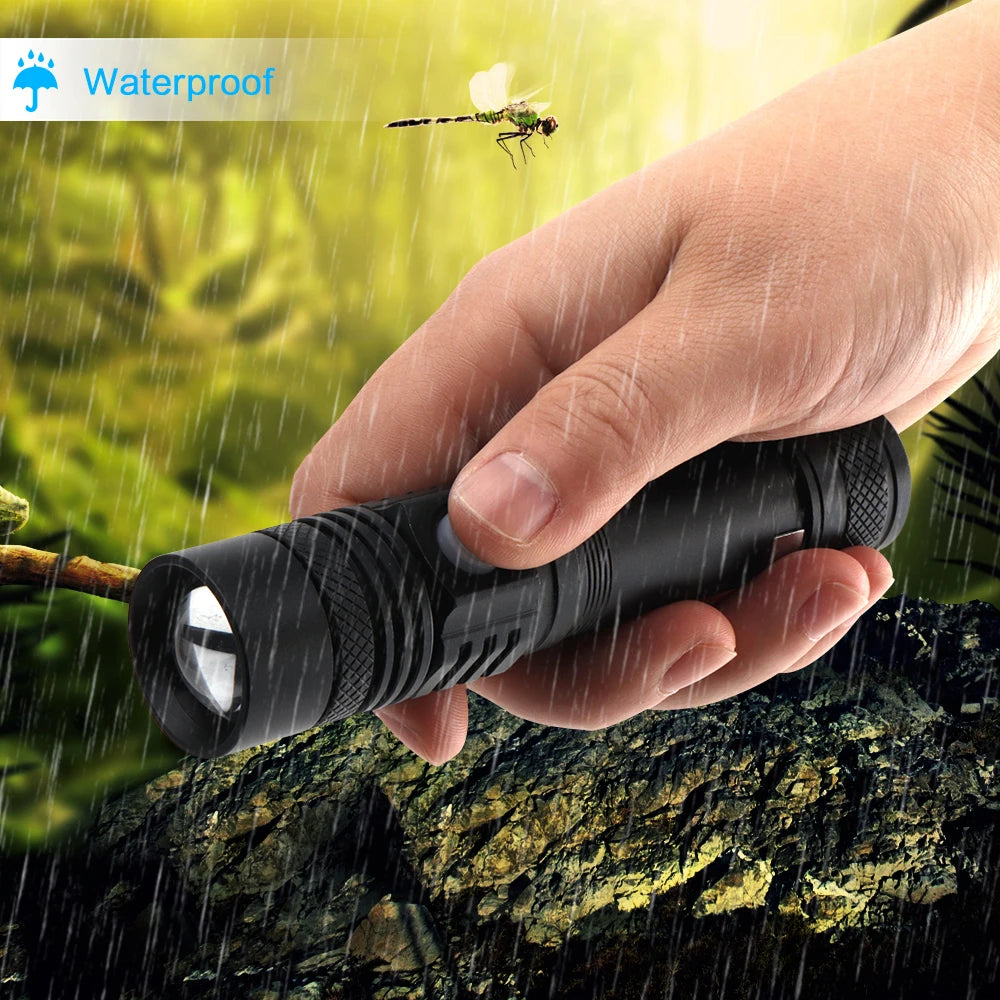 Altiro A940 Zoomable LED Flashlight