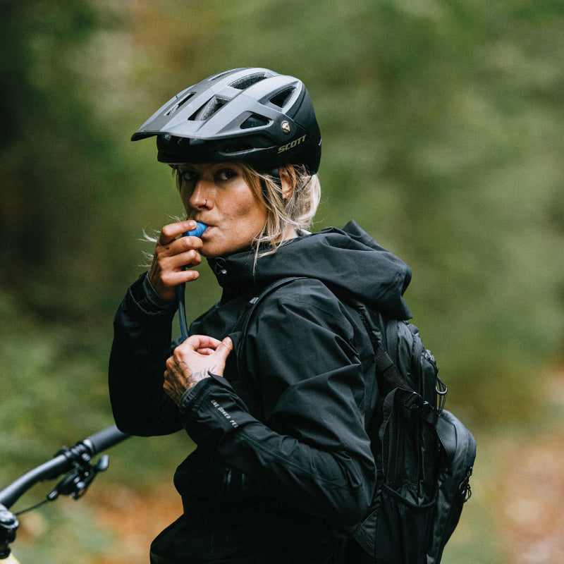 Zefal Z Hydro Enduro 2L Hydration Backpack - Lightweight Cycling Pack