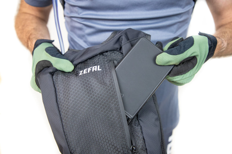 Zefal Z Hydro Race 1.5L Hydration Pack - Lightweight Cycling Backpack